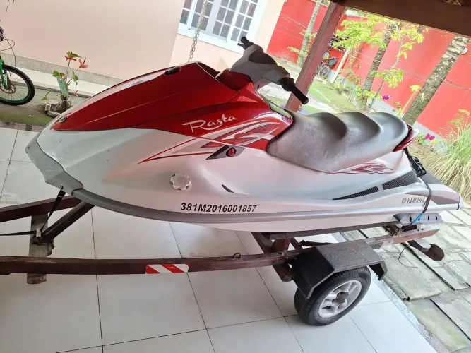 Yamaha Waverunner VX700