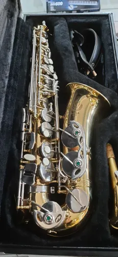 Sax alto Eagle
