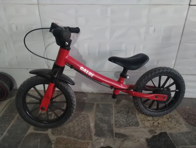Bicicleta de equilíbrio Caloi