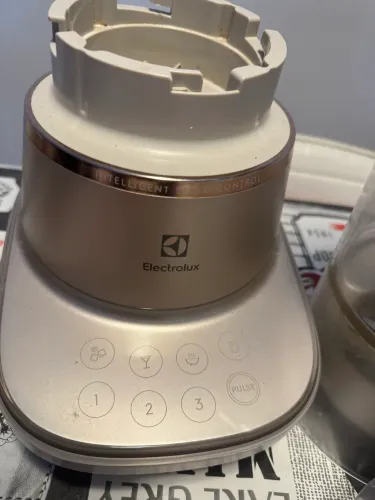 Liquidificador Electrolux Masterblender Explore 7 - 220V - 1000W