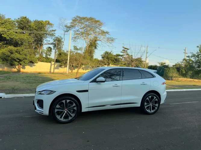 Jaguar F-Pace 2.0 R-dynamic SE 404cv (hibrido) 2023