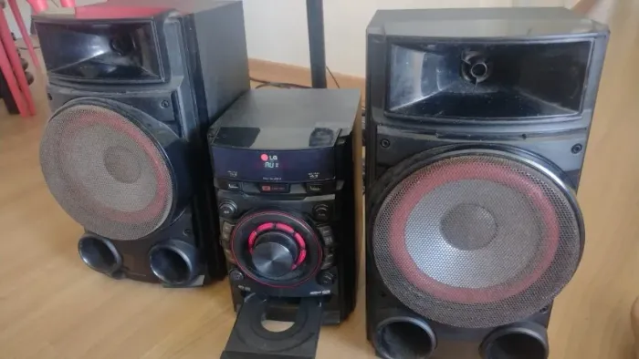 Aparelho de som LG retrô mini hi-fi system conservado