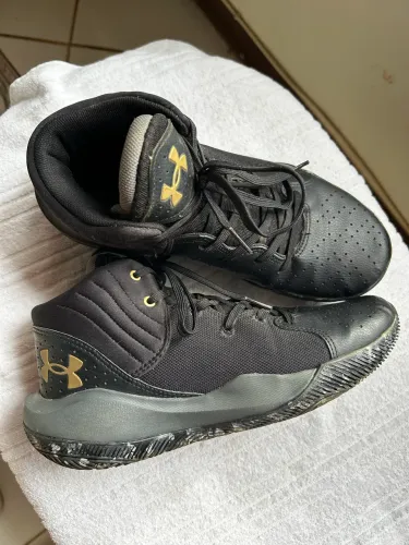 Tênis Under Armour Jet 21 Tam 39