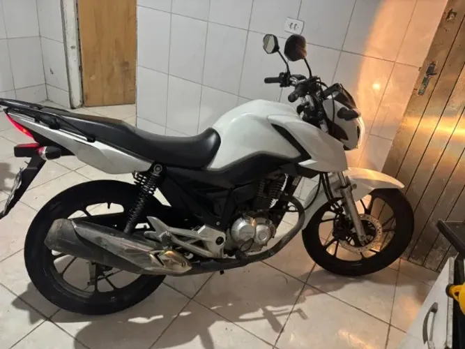 Vendo ou troco CG 160 cargo