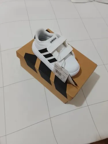 Tênis Adidas grand court 3.0 bub ( JS4906)