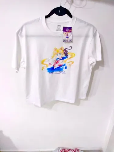 Camiseta Sailor Moon Original (loja japonesa Uniqlo)