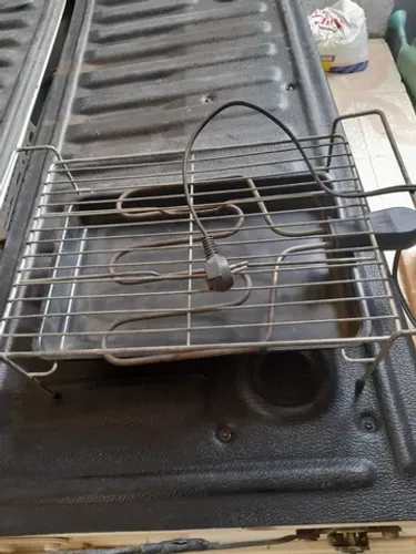 Churrasqueira elétrica.