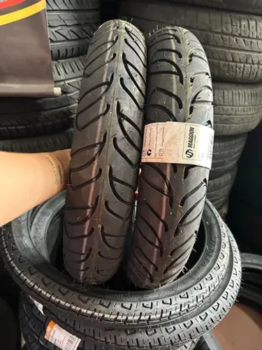 Pneu traseiro moto 100/90/14 PCX MAGGION