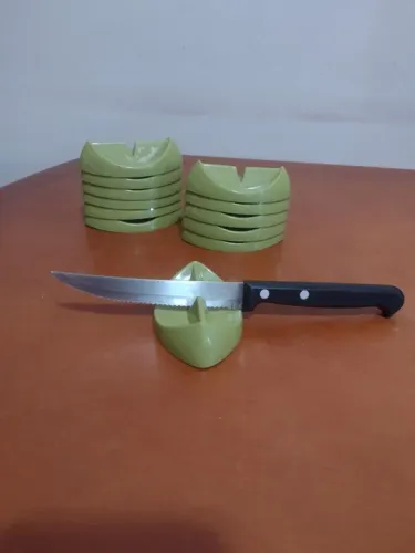 Suporte para facas Tupperware 