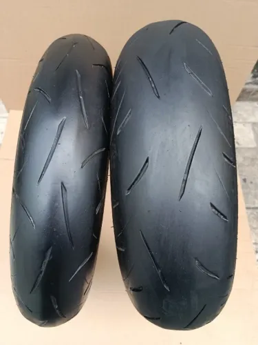 Par pneu usado Dunlop Sport Max Roadsport2 160/60-17e 120/70-17