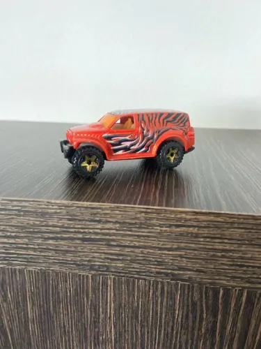 Carrinho Hot Wheels - Jeep - Tigre
