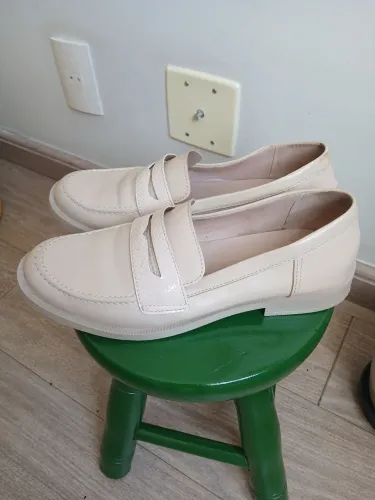 Sapato Feminino Bege