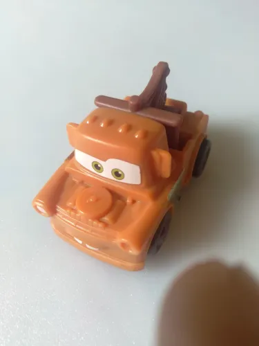 Miniatura McDonald's Mate 2022 - Carros Disney