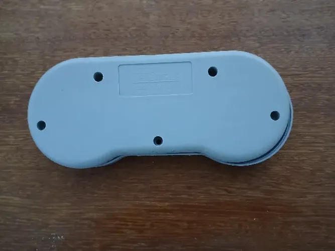 2 Carcaças de controles de super nintendo