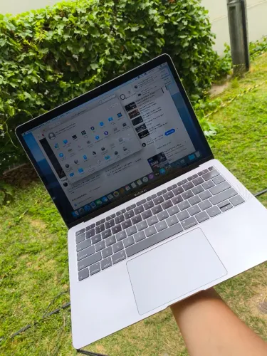 MacBook Air/2019/SSD128GB/メモリ8GB MacBook Air 2019 Usado 13