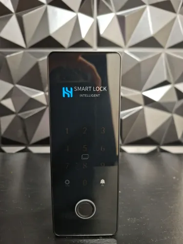 Fechadura Digital Inteligente para Porta de Vidro-Biometria, Senha e App!