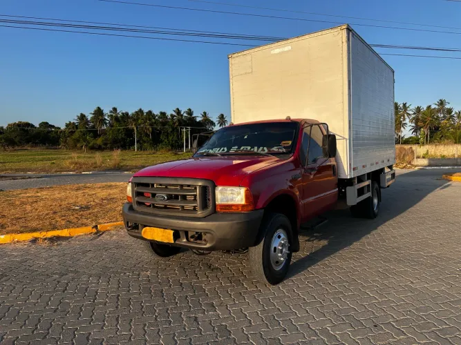 F-4000 baú ano 2000