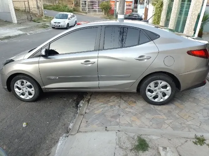 Hyundai HB20S Vision 36mil km bancos em couro lindo carro