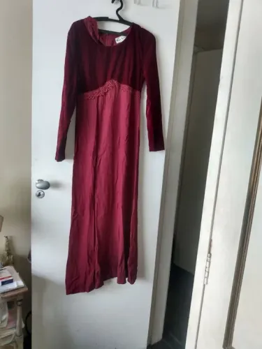 Vestido Longo Vermelho em Veludo