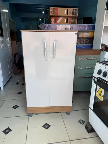 Armário multiuso 2 Portas Branco