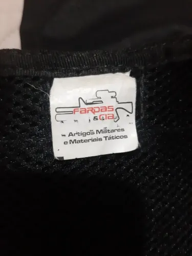 Colete e calça tática