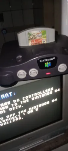 Nintendo 64 com Jogo - Perfeito para Reviver a Nostalgia!
