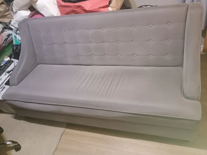 Sofá cinza de 1,70 super conservado
