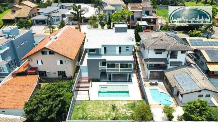Casa com 4 dormitórios à venda, 455 m² por R$ 3.290.000,00 - Condomínio Alpes de Vinhedo -