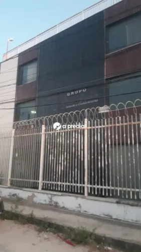 Locação de Comercial / Ponto Comercial na cidade de Fortaleza