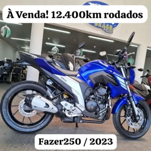 FZ25 2023 Azul