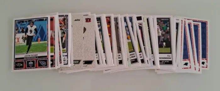 77 Figurinhas do álbum NFL 2024 (Panini)