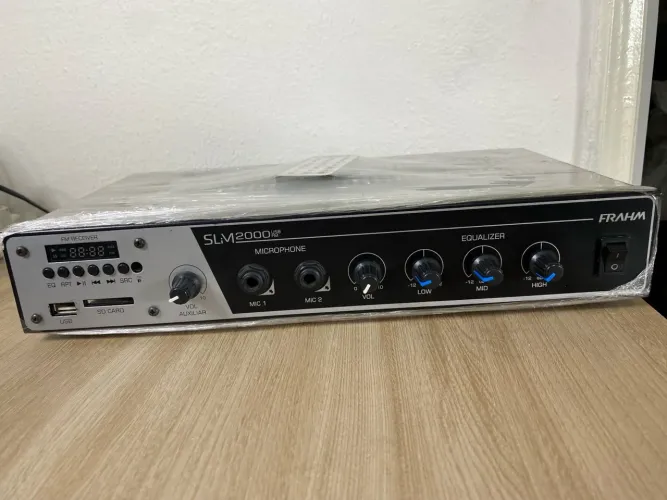 Mixer de Áudio Frahm SLM2000 USB - Usado