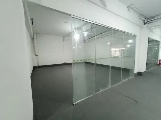 Sala Comercial 41m² Sub-Solo na Alvorada