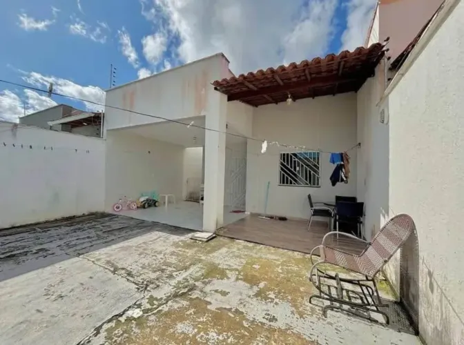 R/ CASA NO PLANALTO PINGÃO