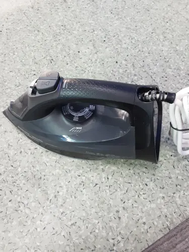 Ferro de passar roupa Philips walita 110v