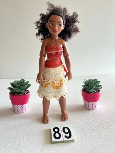 MOANA DISNEY STORE 24 CM