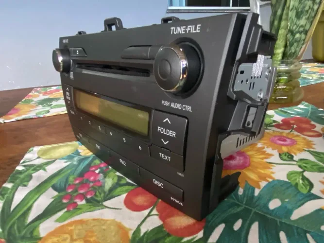 Rádio som cd Toyota corolla 2012 original