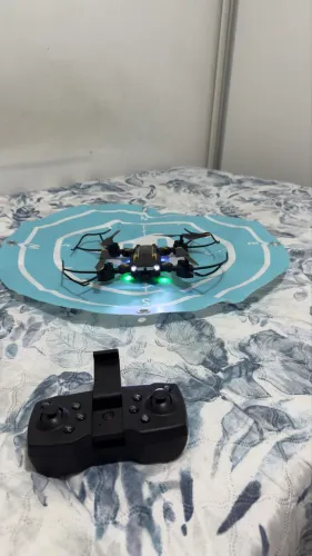 Drone semi novo