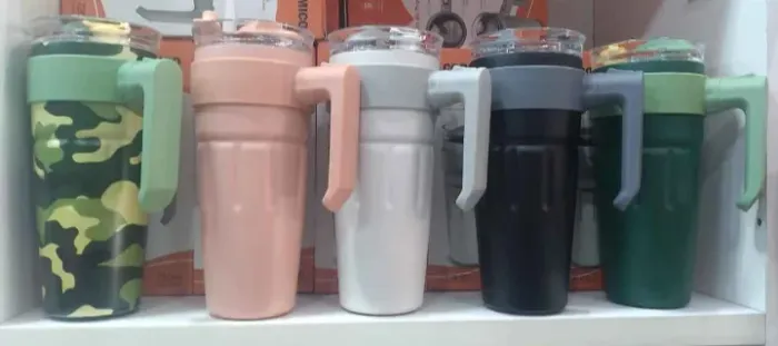 Copo Térmico Tcup 720 Ml Com Dois Canudos Inox E Plático