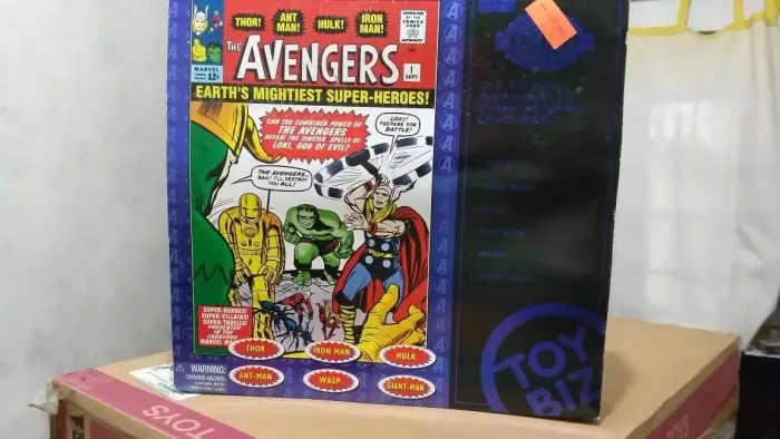 The Avengers toy biz clássic pack