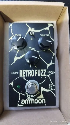 Pedal fuzz novo