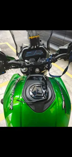 Dominar 400cc 2025. Aceito cartao