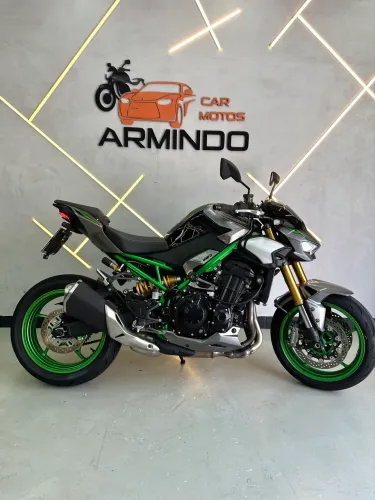 Kawasaki Z 900 R edition - Ano 2026 - 900 km