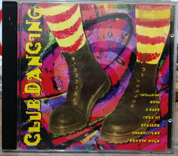 CD Club Dancing