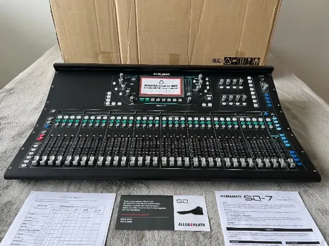 Mesa de Som Allen & Heath Sq7 48 Canais - Oportunidade!