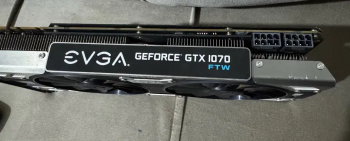 GTX 1070 FTW com defeito