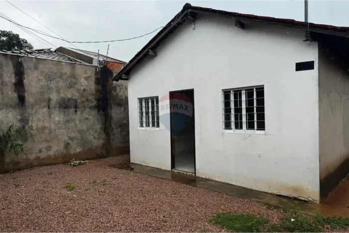 "Casa em Rondonópolis: Personalize Seu Refúgio Ideal!"