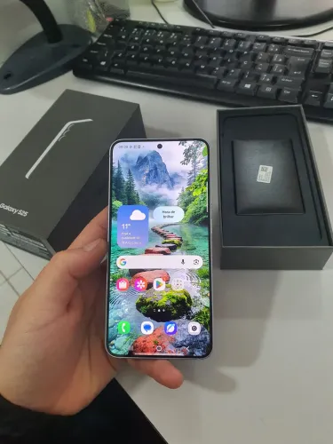 Samsung Galaxy S25 NORMAL 12/256