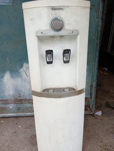 Gelagua esmaltec