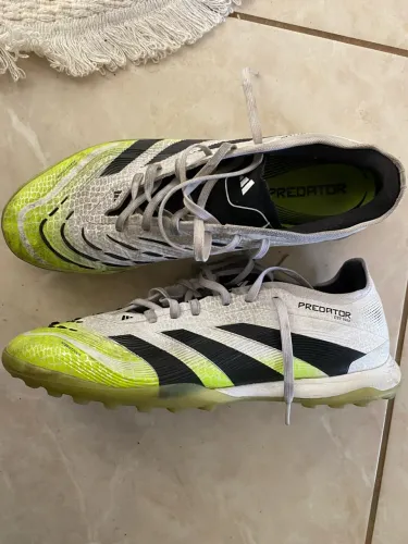 Chuteira society adidas predator pro